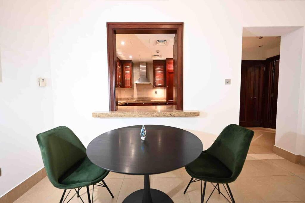 Brand New Furniture . Close To Dubai Mall. エクステリア 写真